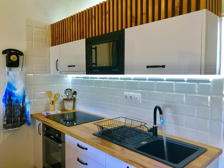 Casa Nueva En Vigo Rural Mos Con Jacuzzi Y Chimenea Para Escapada Romantica Pontevedra Exterior foto